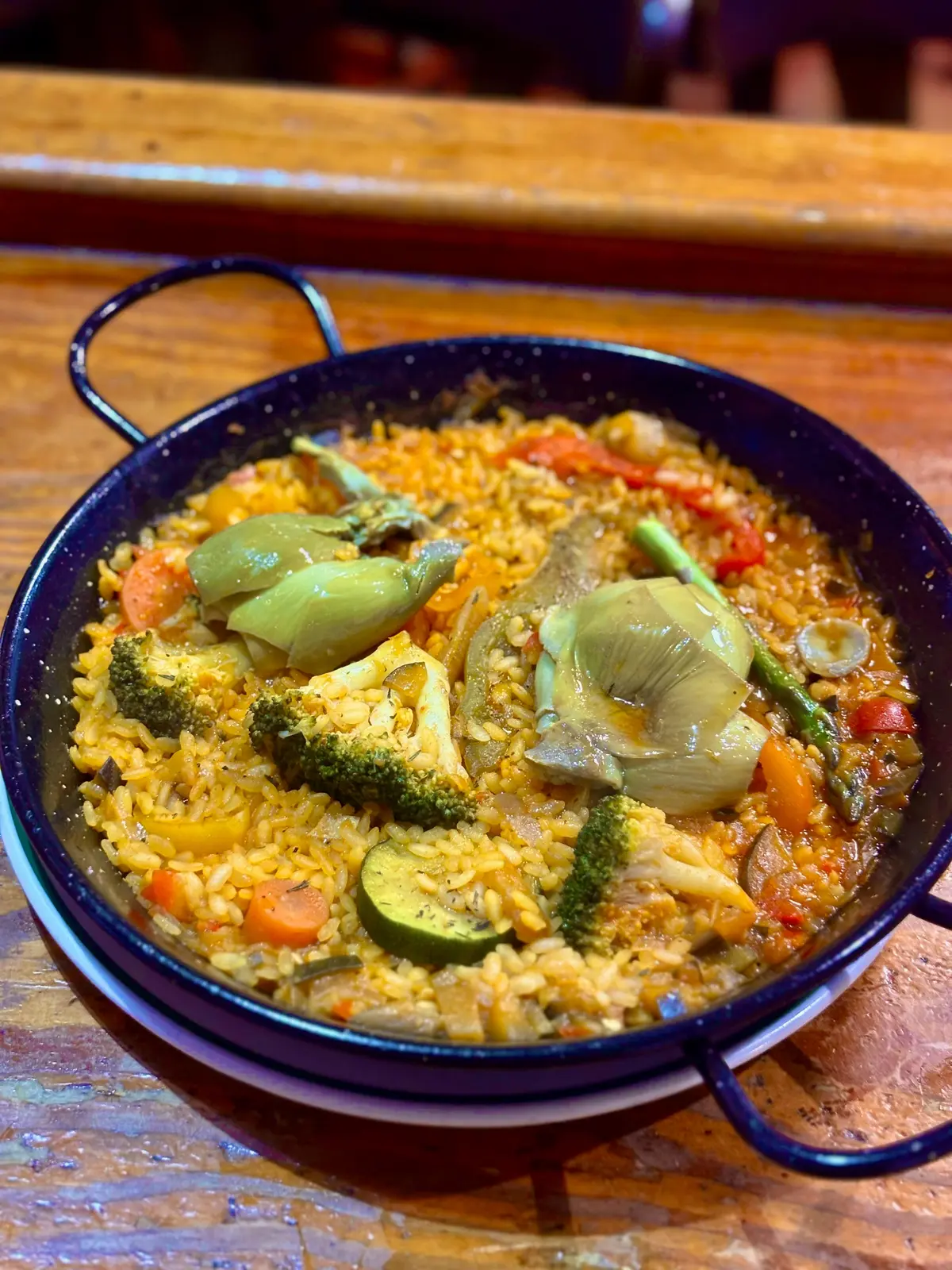 Arroz servido en paella